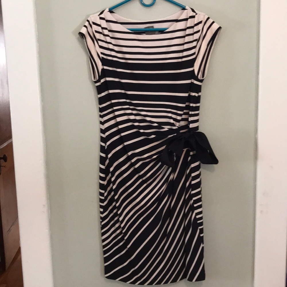 Black and cream cap sleeve dress